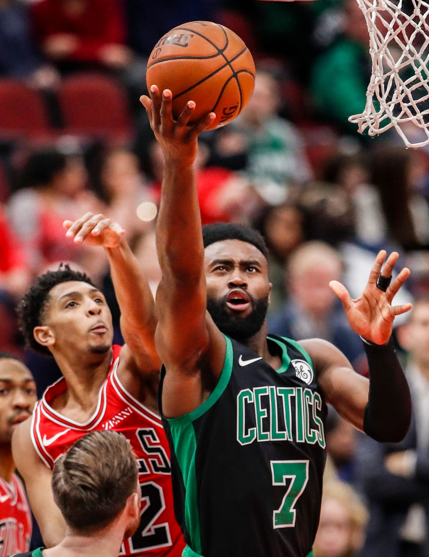 欧冠积分榜：拜仁、阿森纳、国米全胜领跑，下轮前二直接对话（欧冠积分形势：拜仁、阿森纳、国米全胜领跑，下轮前二正面对决）