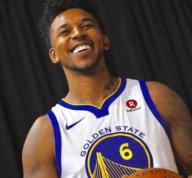 这还是足球吗？对手两红后摩洛哥U17全场80脚射门16-0取胜（对手两人被罚下，摩洛哥U17轰80次射门以16比0大胜）