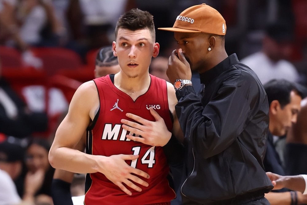 中轴线回归，米体：霍伊伦、洛博特卡、拉赫马尼本轮都能复出（米体：霍伊伦、洛博特卡、拉赫马尼本轮均可复出，中轴线重启）